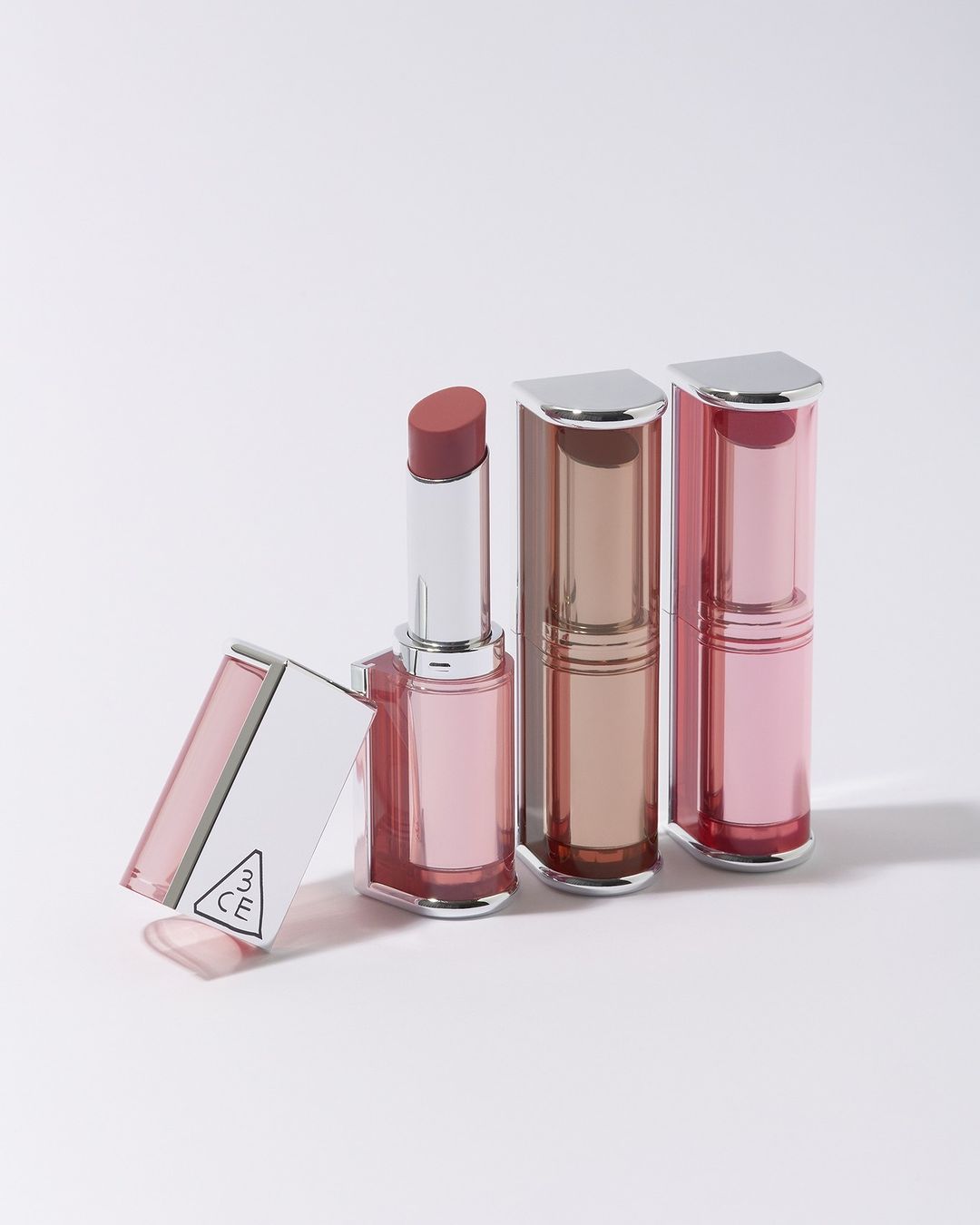 Nguồn: 3CE Việt Nam