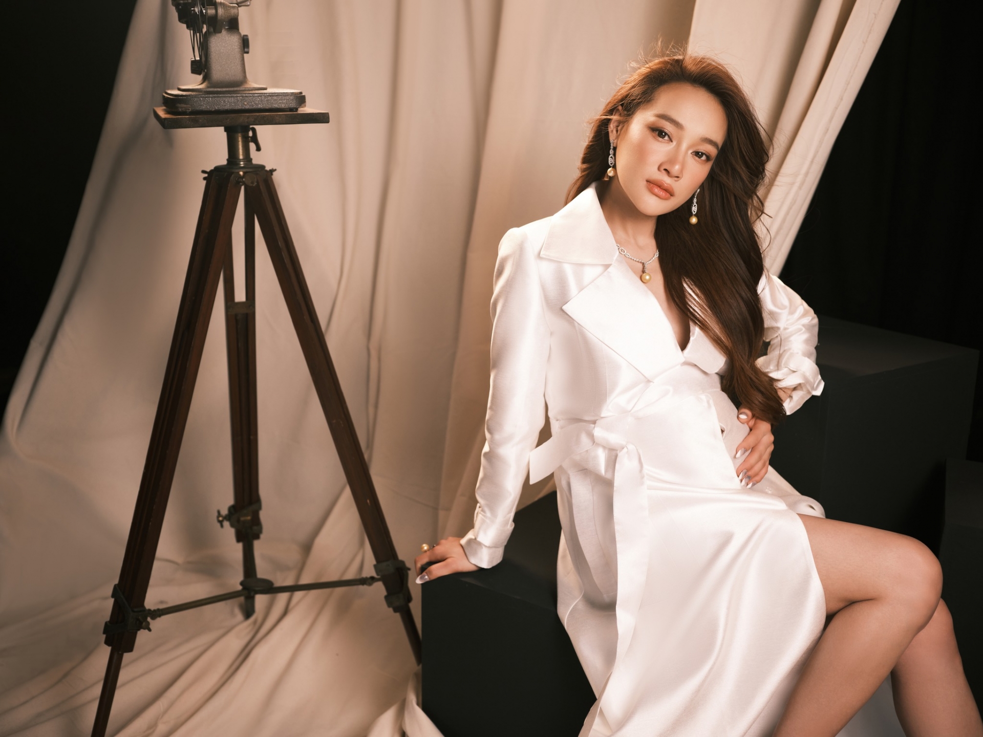 Mới đây nữ diễn viên đã đăng tải hình ảnh được chụp kỉ niệm lại những tháng cuối mang thai em bé thứ hai của gia đình