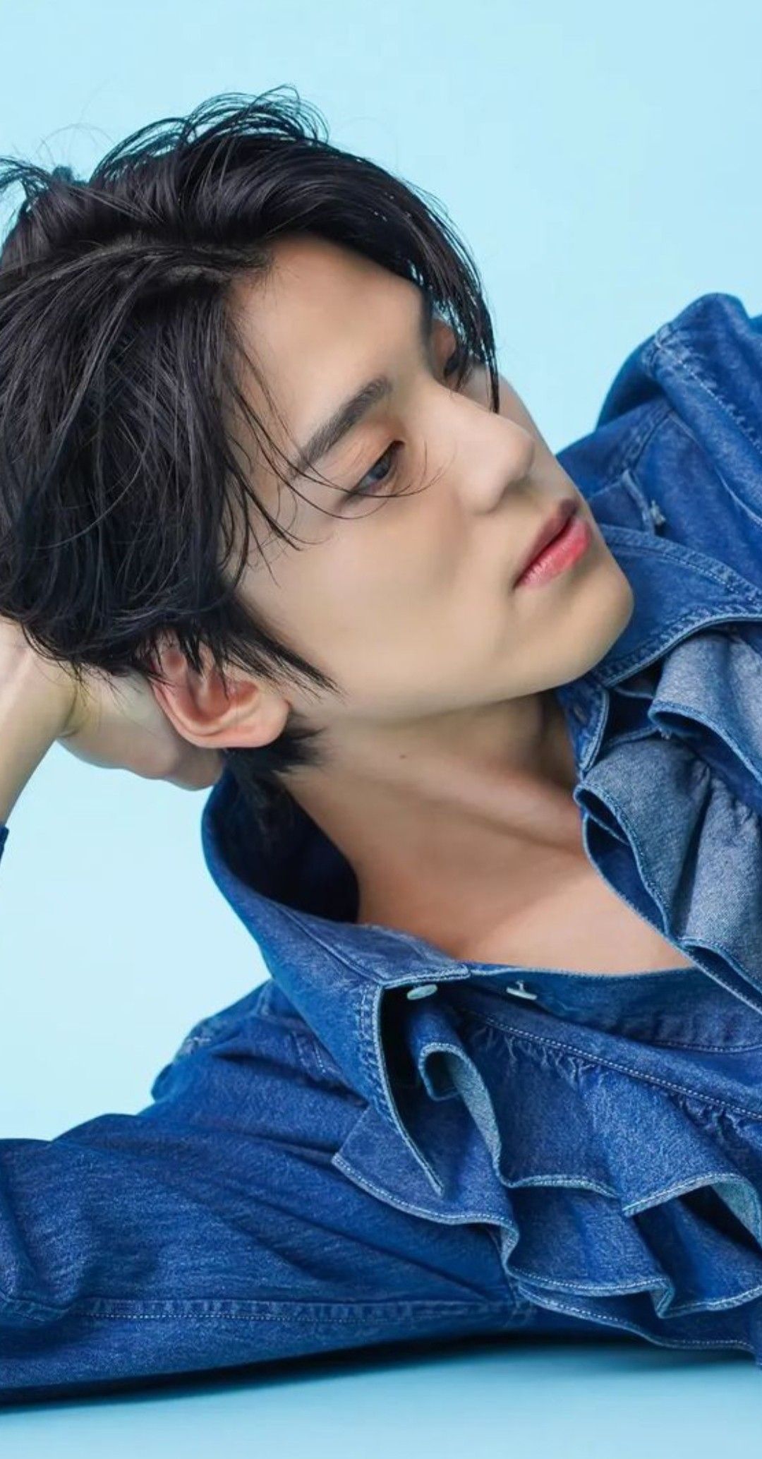 Sau khi uốn tóc, việc chăm sóc tóc nam không hề phức tạp, nhưng có thể gây khó khăn cho nhiều người.