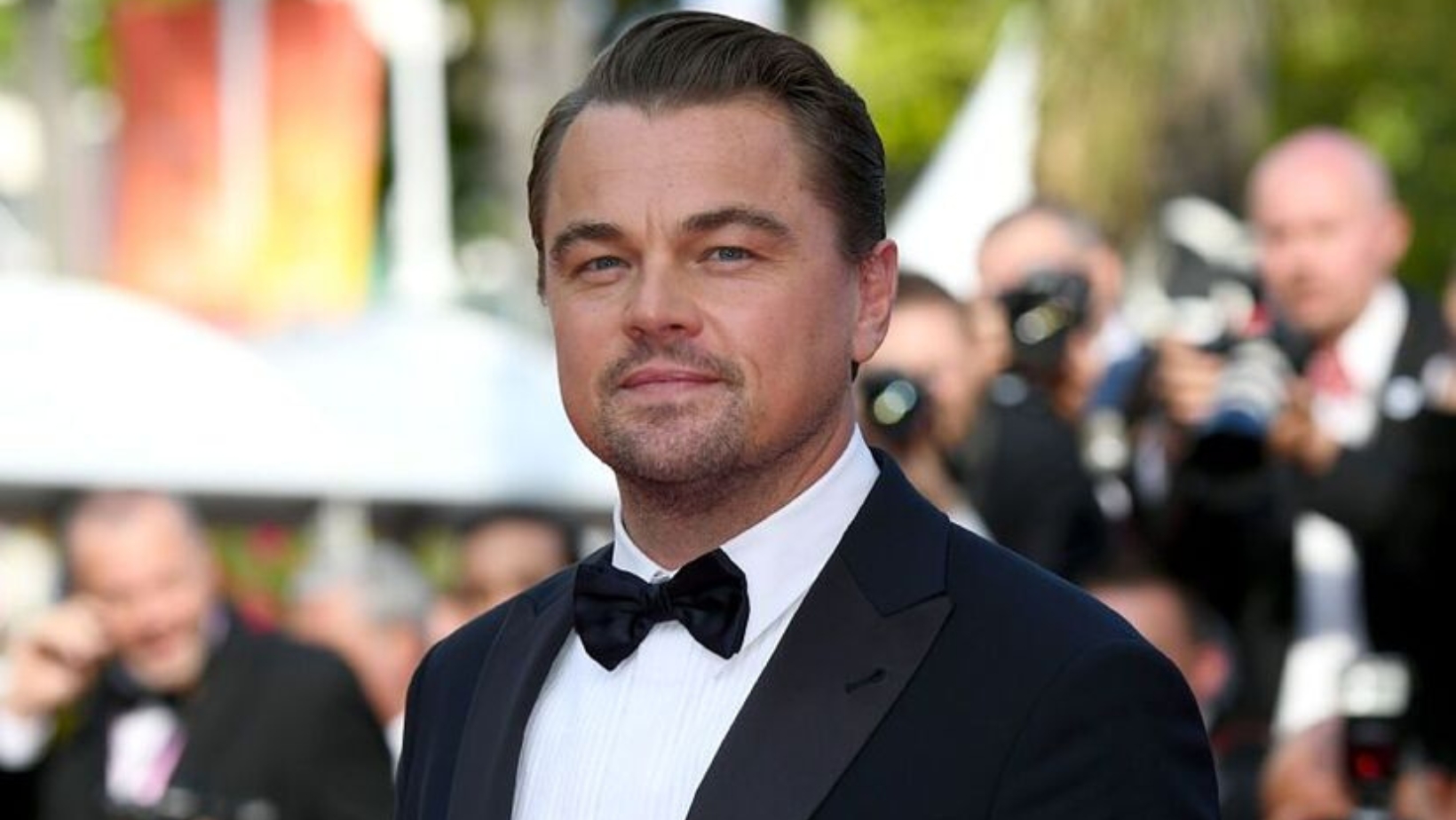 Leonardo DiCaprio tắm vitamin C làm đẹp da