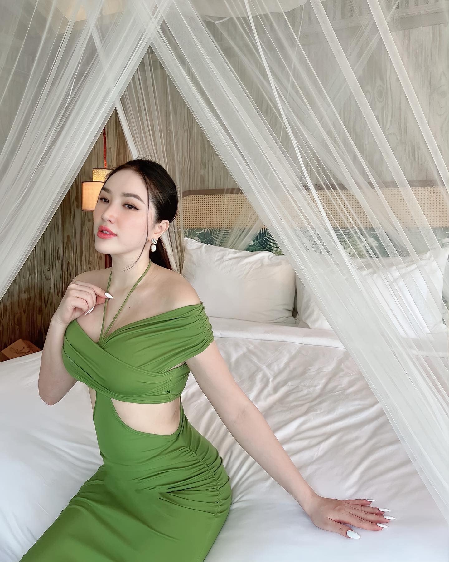 Sau sinh 5 tháng, Bảo Thy khoe giảm cân thành công, body sắp trở về như thời con gái - Ảnh 4