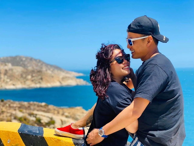 Hôn nhân của Hồng Đăng và Anh Đào: 14 năm mặn nồng, luôn tạo được sự tin tưởng với vợ - Ảnh 2