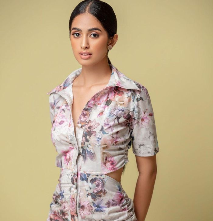 Nhan sắc ngọt ngào, quyến rũ và vẻ đẹp tri thức của Hoa hậu Ấn Độ 2022 - Ảnh 1