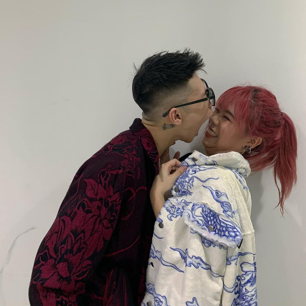 MCK unfollow Tlinh, Wxrdie, đăng story ẩn ý, rộ nghi vấn tình cũ và bạn thân hẹn hò - Ảnh 1