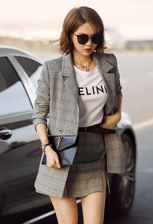 Ngọc Trinh “cân” mọi phong cách thời trang sân bay - Ảnh 10