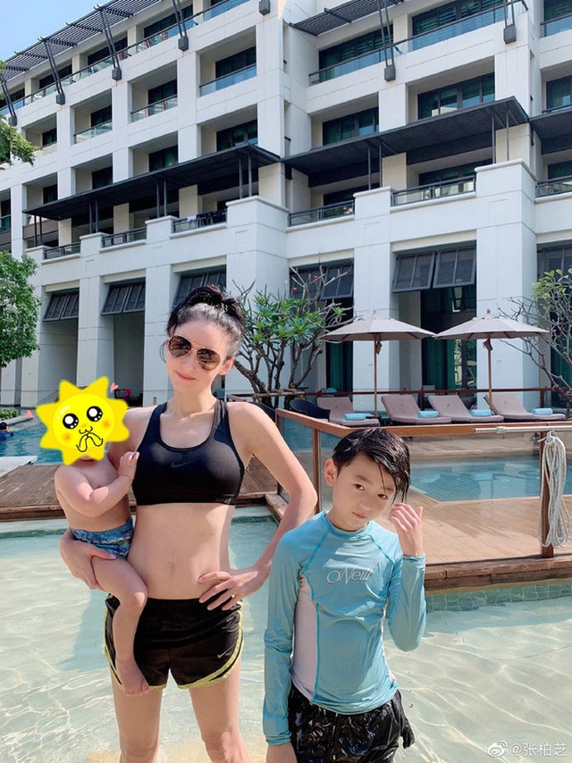 Cuộc sống của mẹ đơn thân 3 con Trương Bá Chi ở tuổi 42 - Ảnh 2