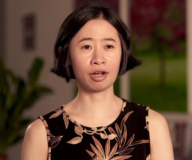 Kiếm 2,3 tỷ 1 năm nhưng vẫn bới rác tìm đồ ăn, mặc đồ lót cũ 23 năm không bỏ - Ảnh 2