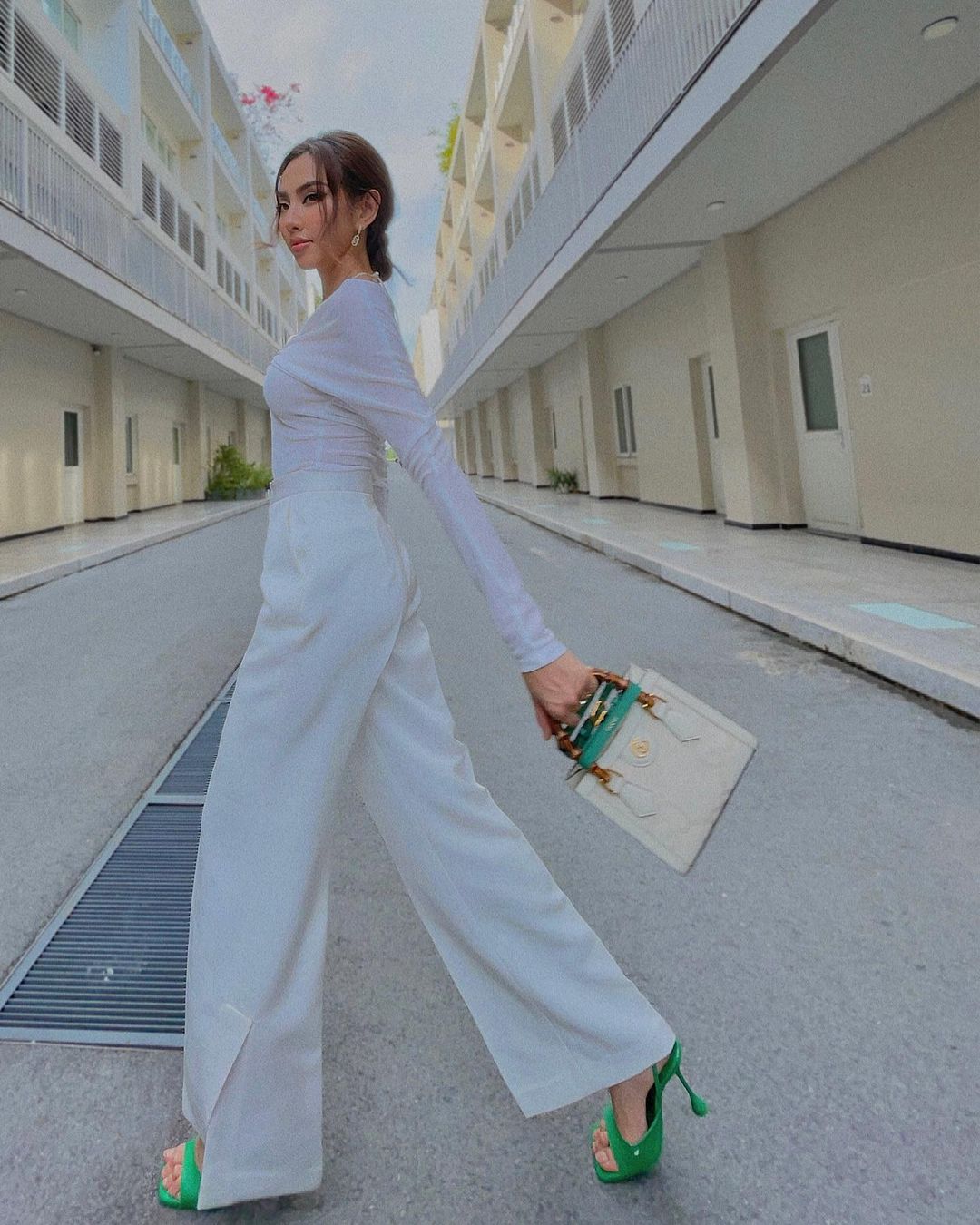 Bộ sưu tập túi hàng hiệu đắt giá của Hoa hậu Thùy Tiên: Liệu có xứng đáng là “Gucci Girl” chính hiệu - Ảnh 1
