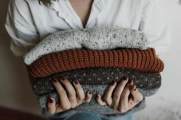 Biết rõ 8 mẹo này, áo len mặc cả chục năm vẫn như mới