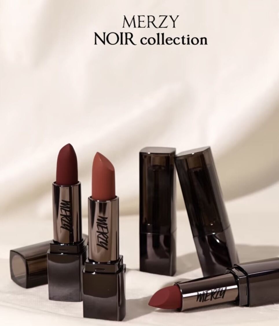 Thiết kế đen tuyền của Merzy NOIR In The Lipstick