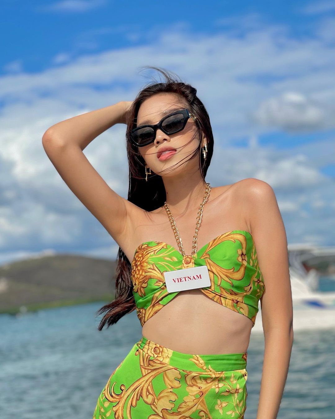 Top 20 Tiktoker hot nhất Việt Nam DJ Mie (Djmie95) áp đảo khi so kè váy áo với team Hoa hậu - Ảnh 2