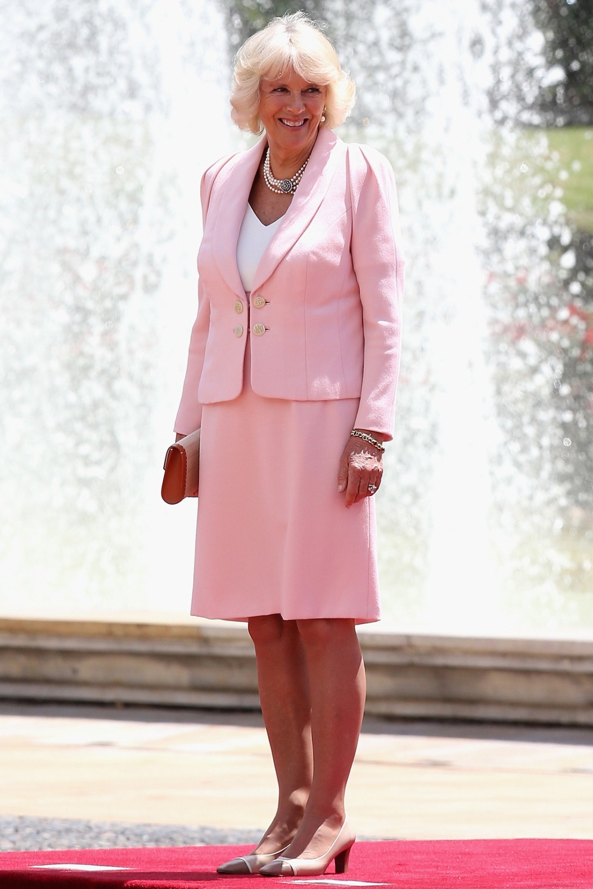 17 năm mặc đồ thanh lịch, Vương hậu nước Anh tương lai nổi bật nhờ một món đồ - Ảnh 8