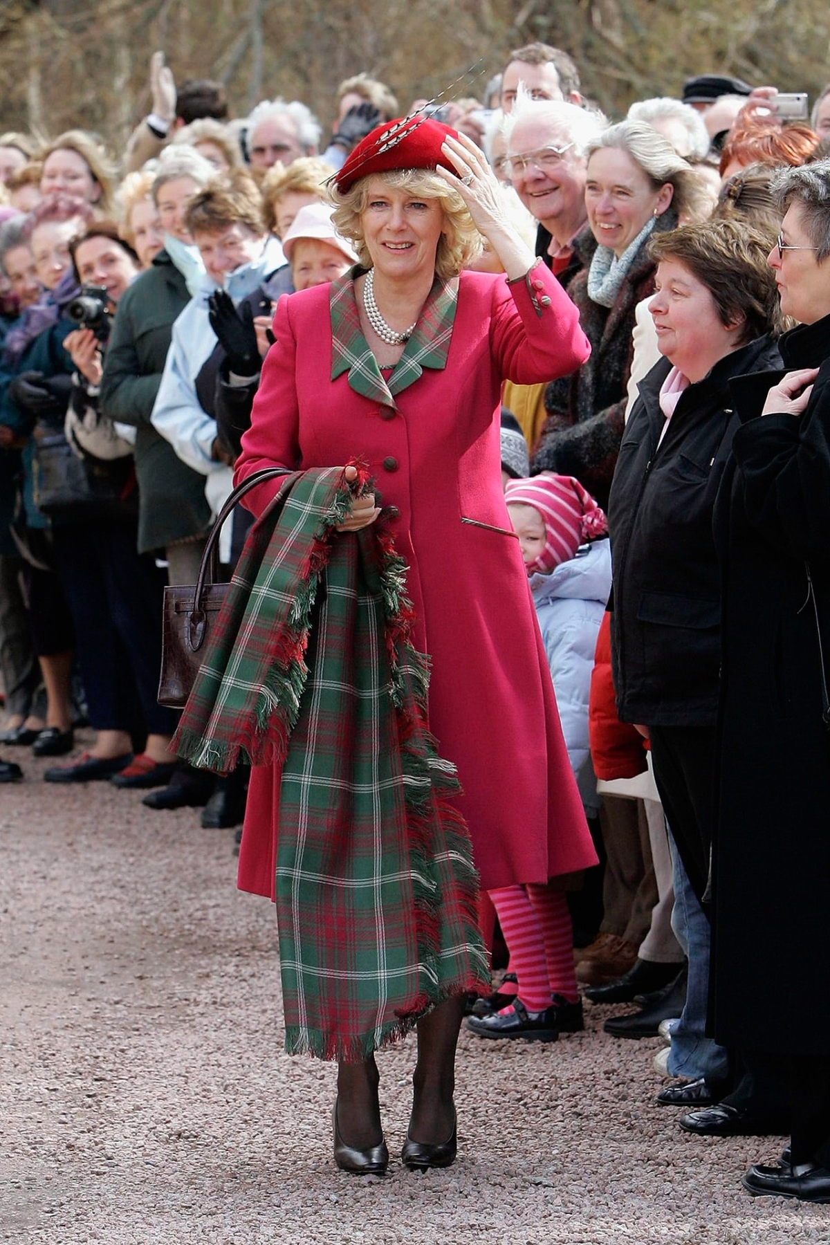 17 năm mặc đồ thanh lịch, Vương hậu nước Anh tương lai nổi bật nhờ một món đồ - Ảnh 9