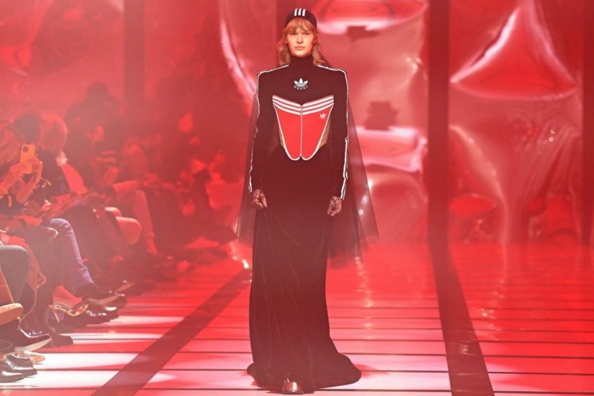 Giới mộ điệu rung chuyển với màn collab của Gucci x Adidas tại Milan Fashion Week 2022
