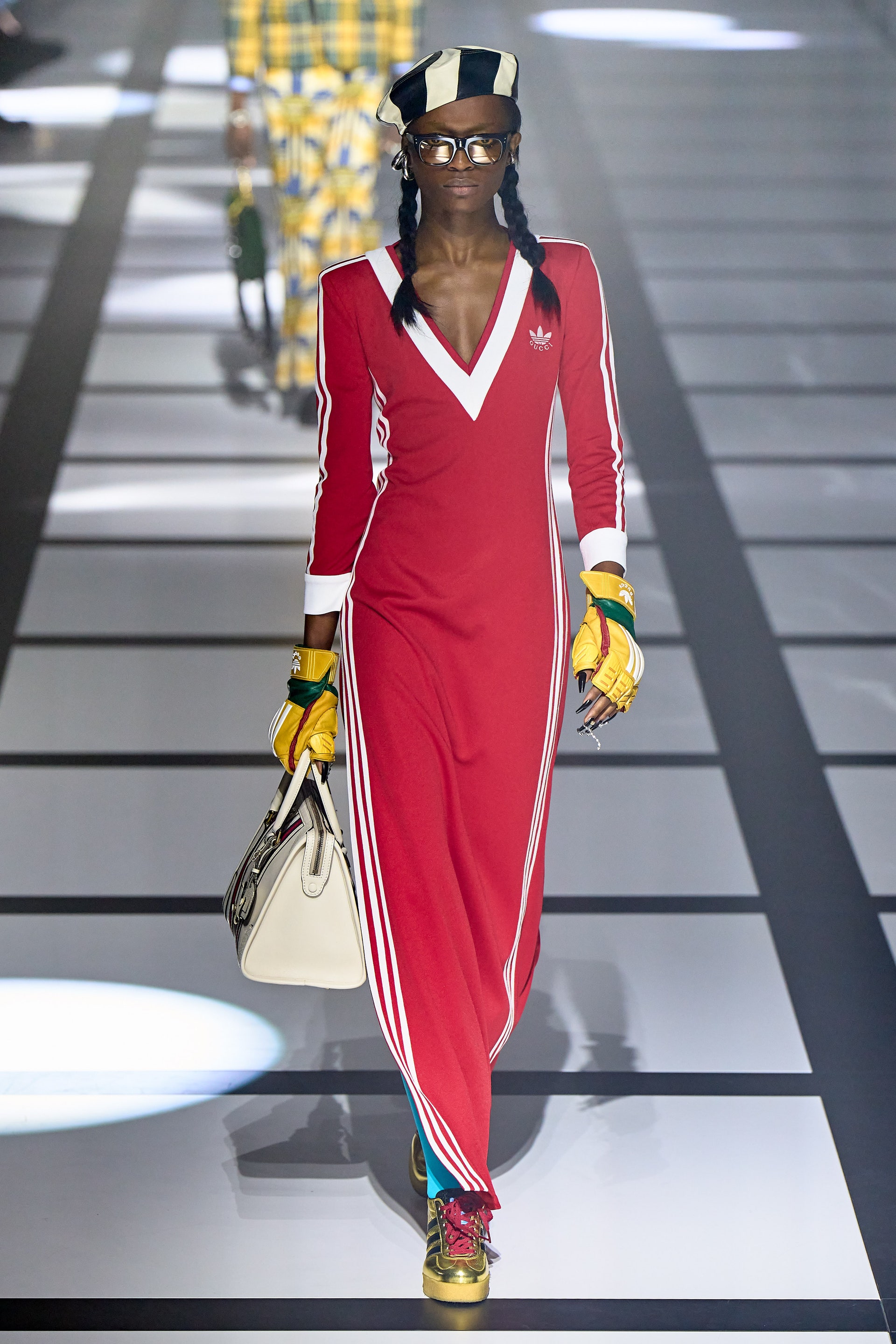 Giới mộ điệu rung chuyển với màn collab của Gucci x Adidas tại Milan Fashion Week 2022 - Ảnh 7