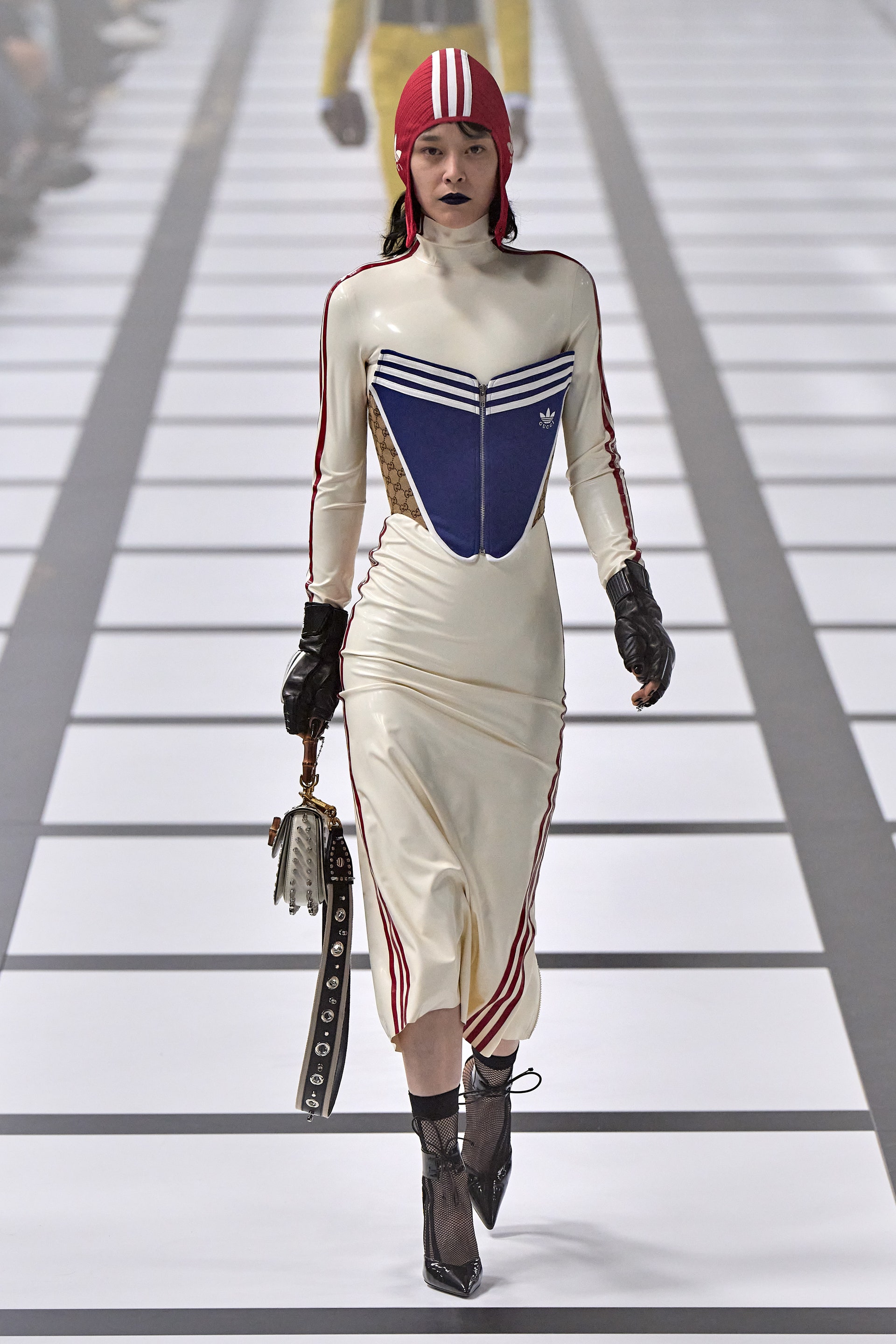 Giới mộ điệu rung chuyển với màn collab của Gucci x Adidas tại Milan Fashion Week 2022 - Ảnh 18
