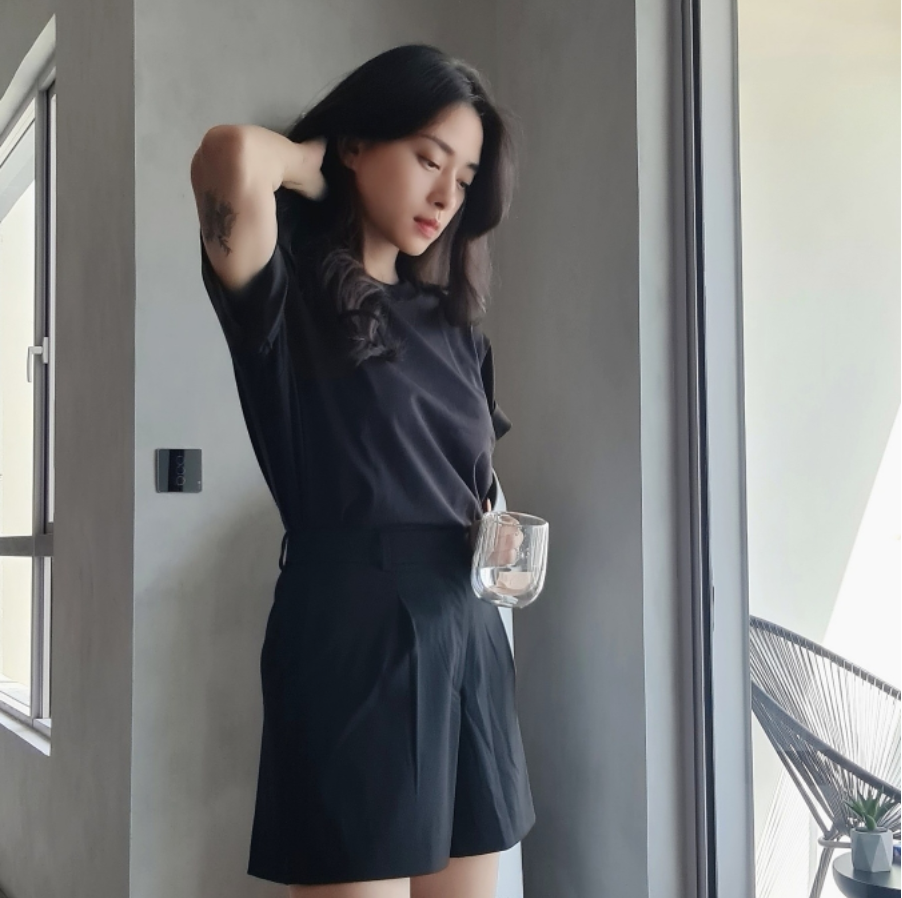 Ở tuổi 43, Ngô Thanh Vân vẫn nhìn như Gen Z nhờ 5 bí mật váy áo này - Ảnh 13