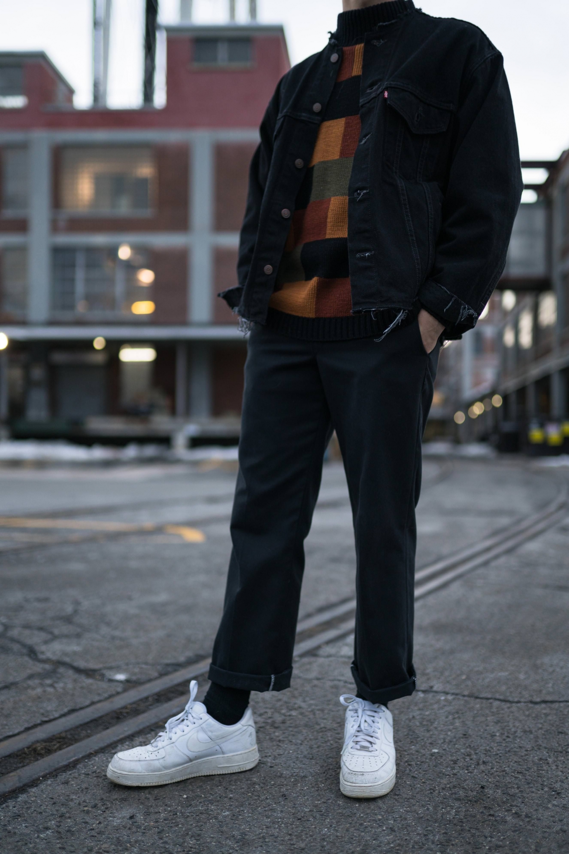 Chiếc quần 55 tuổi hồi sinh vì chị em thích khoe eo thon, dáng ngọc - Ảnh 2