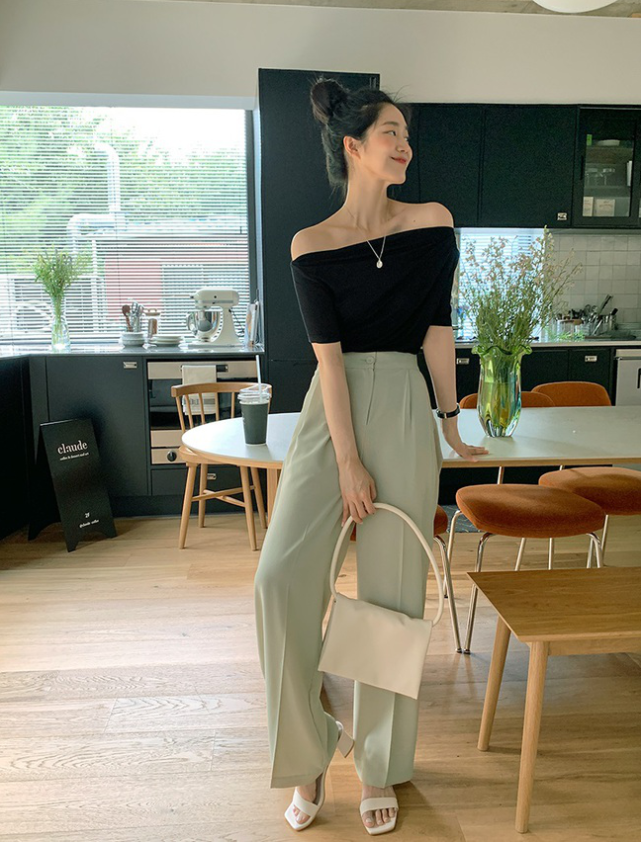 Phụ nữ Hàn chứng minh quần âu + sandal là công thức hoàn hảo để mặc đến công sở - Ảnh 12