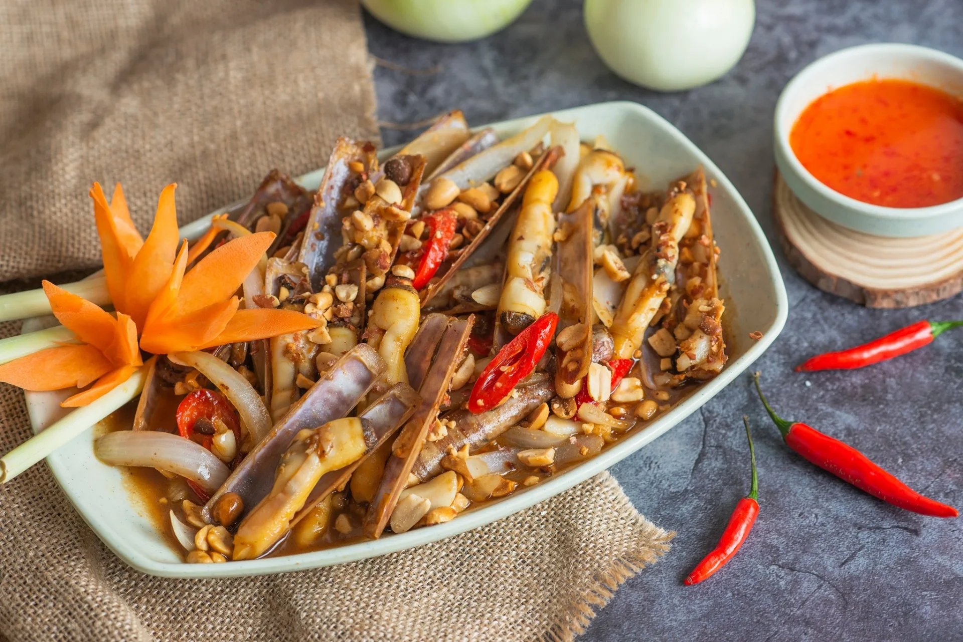 Ngại ăn ốc móng tay vì sợ  dính cát, đó là vì bạn chưa nắm được bí quyết làm sạch này mà thôi! - Ảnh 1