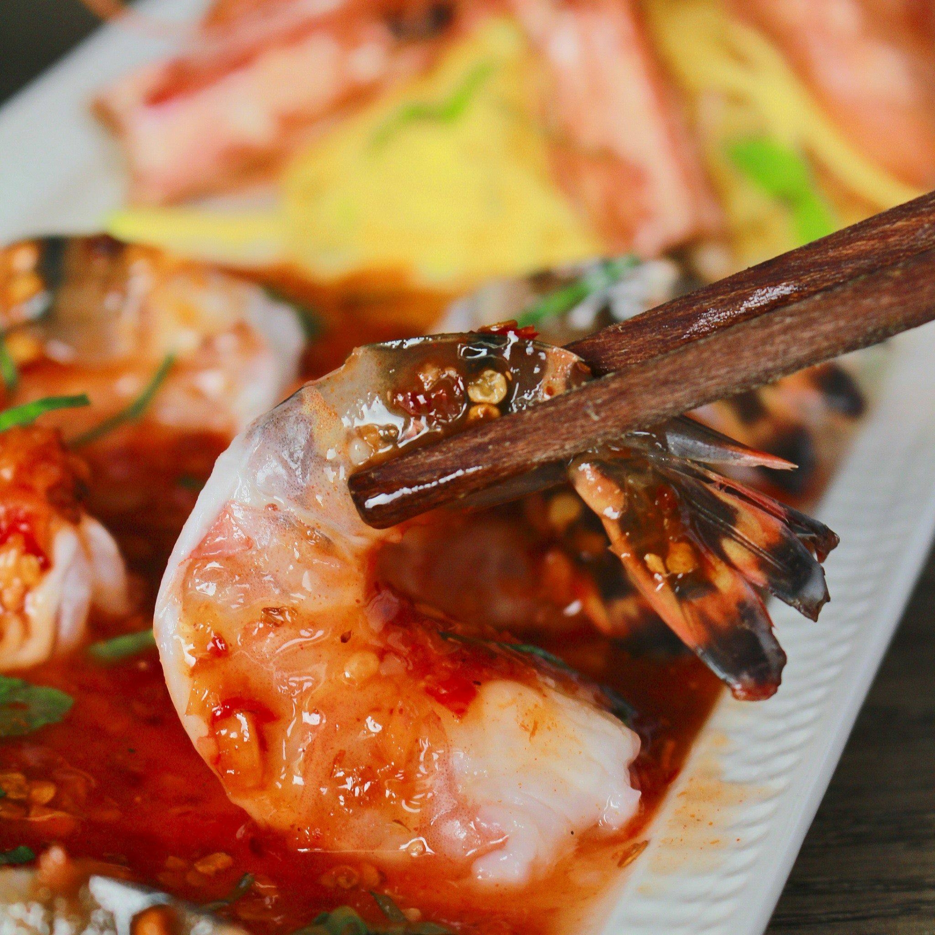 Cách làm món gỏi tôm sốt chua cay Thái Lan cực đã miệng ngay tại nhà - Ảnh 4