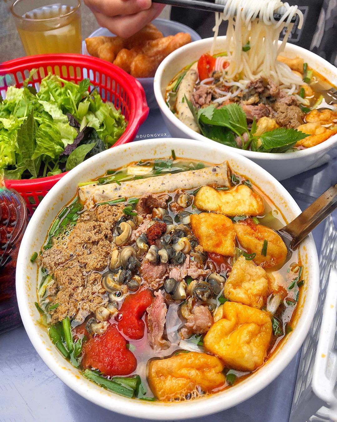4 quán bún riêu cua ở Hà Nội trả lời câu hỏi 'trưa nay ăn gì no và ngon' - Ảnh 8