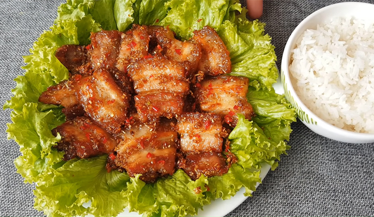 Cách làm thịt ba chỉ rang sả ớt đậm đà đưa cơm cho cả gia đình