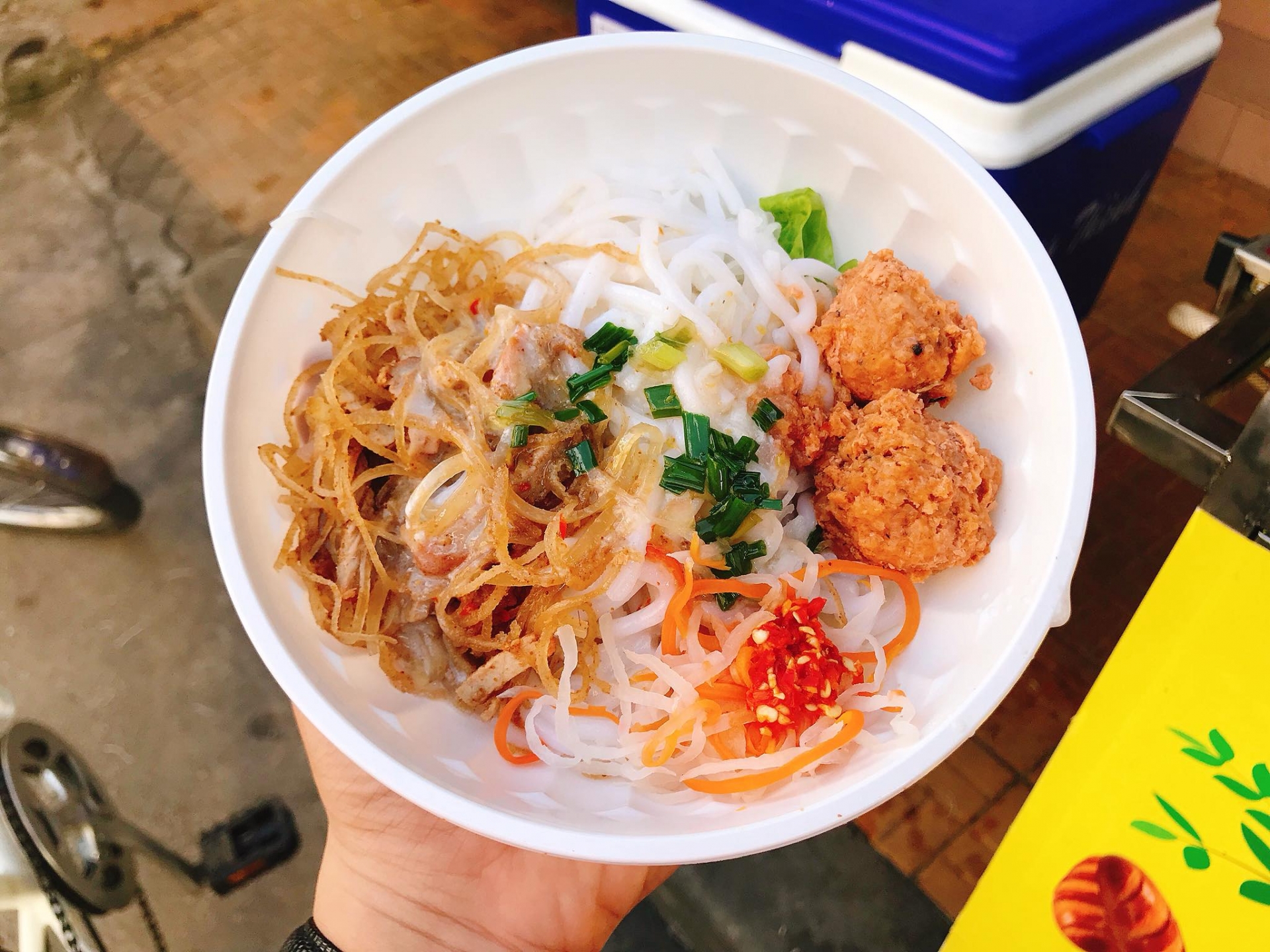 Bánh tằm bì - món bánh độc đáo từ nguyên liệu đến hương vị của miền Tây - Ảnh 2