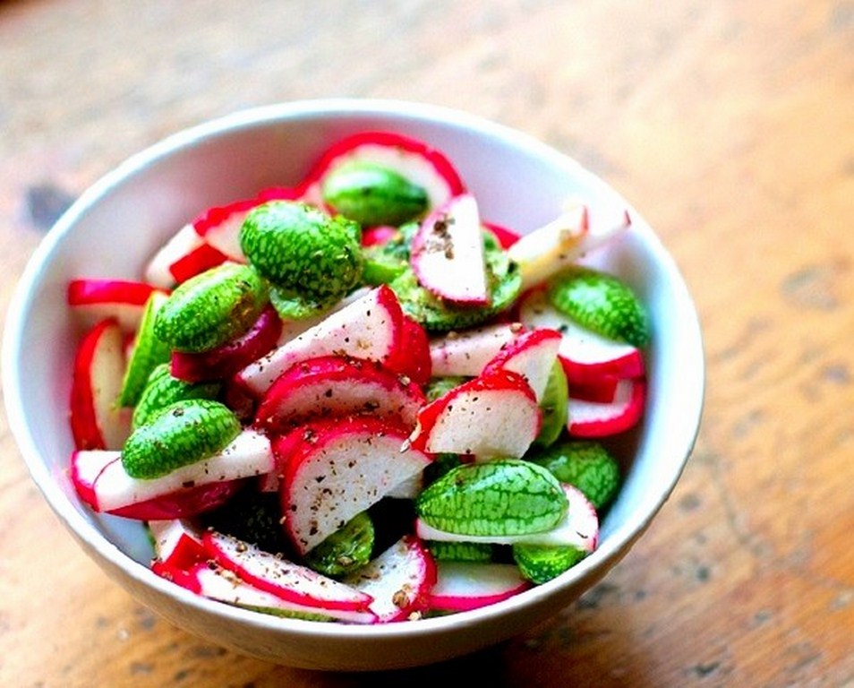Salad cucamelon