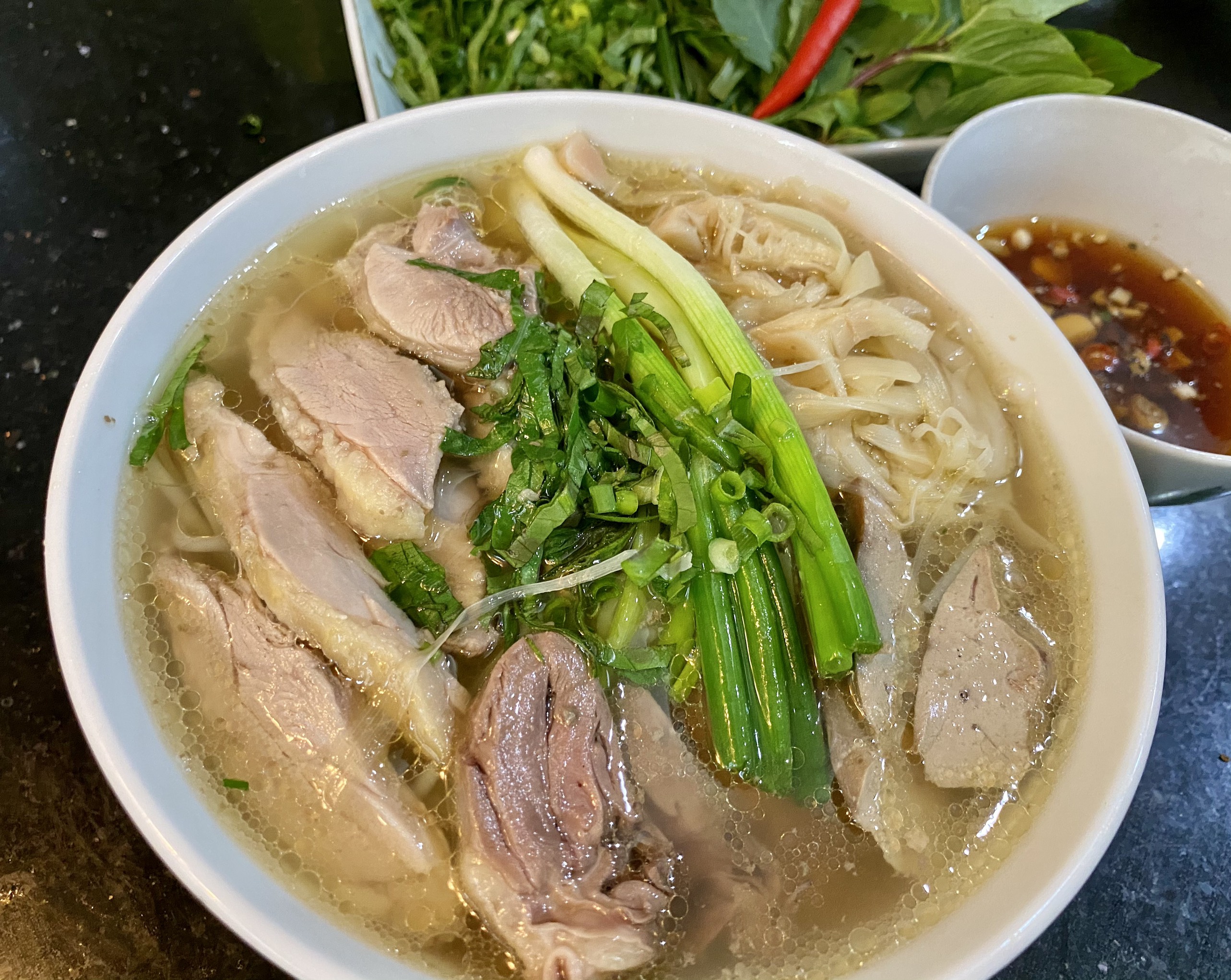 Cách nấu bún ngan ngon tại nhà để chị em chiêu đãi cả gia đình