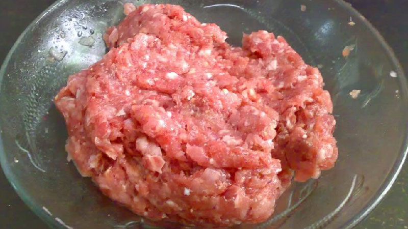 Cách nấu cháo bí đỏ thịt bò ngon, bổ dưỡng bé kén chọn vẫn ăn hết cả bát to - Ảnh 2
