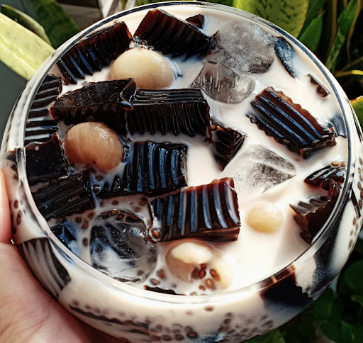 Cách làm sương sáo nước cốt dừa giòn, dai, thơm, ngậy để cả nhà cùng ăn vặt