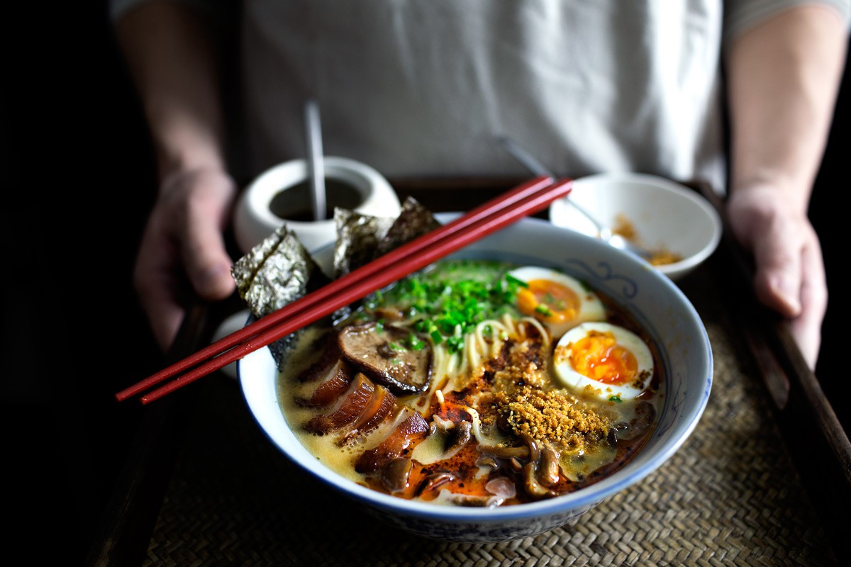 Cách nấu mì ramen Nhật Bản chuẩn vị đãi bạn bè là được khen