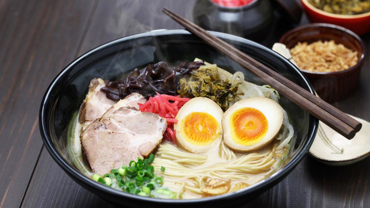 Cách nấu mì ramen Nhật Bản chuẩn vị đãi bạn bè là được khen - Ảnh 1