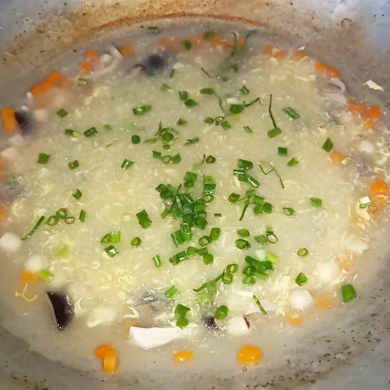 Cách nấu súp gà hạt sen bổ dưỡng, ngon miệng lại dễ làm mà người làm bếp nào cũng thành công   - Ảnh 6