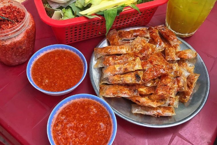 Chả lụi Hàm Tân, món ăn vặt bỏ lỡ là tiếc khi du lịch Phan Thiết - Ảnh 5