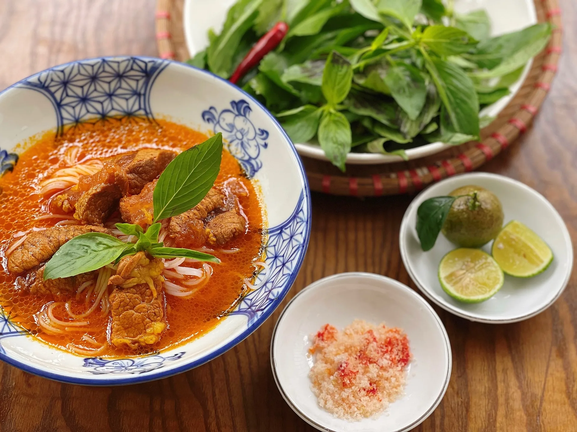 Cách làm món bún bò cay Bạc Liêu khiến ai nấy thưởng thức cũng phải xuýt xoa khen ngợi- Ảnh 1