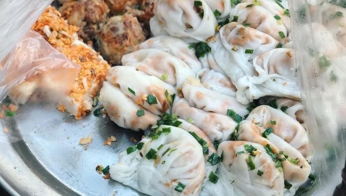 Về Bạc Liêu thưởng thức bánh củ cải dân dã nhưng kỳ công, lạ miệng