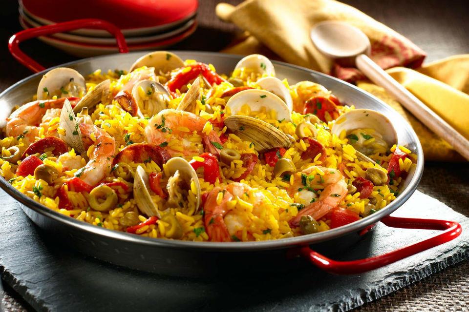 Paella - món cơm chiên được mệnh danh là “quốc hồn quốc túy” của xứ sở bò tót  - Ảnh 1
