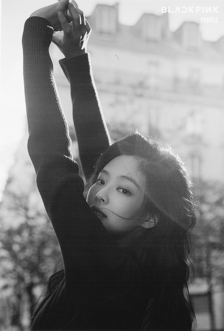 Jennie xuất hiện sau khi ngầm xác nhận tin đồn hẹn hò V ( BTS) - Ảnh 13