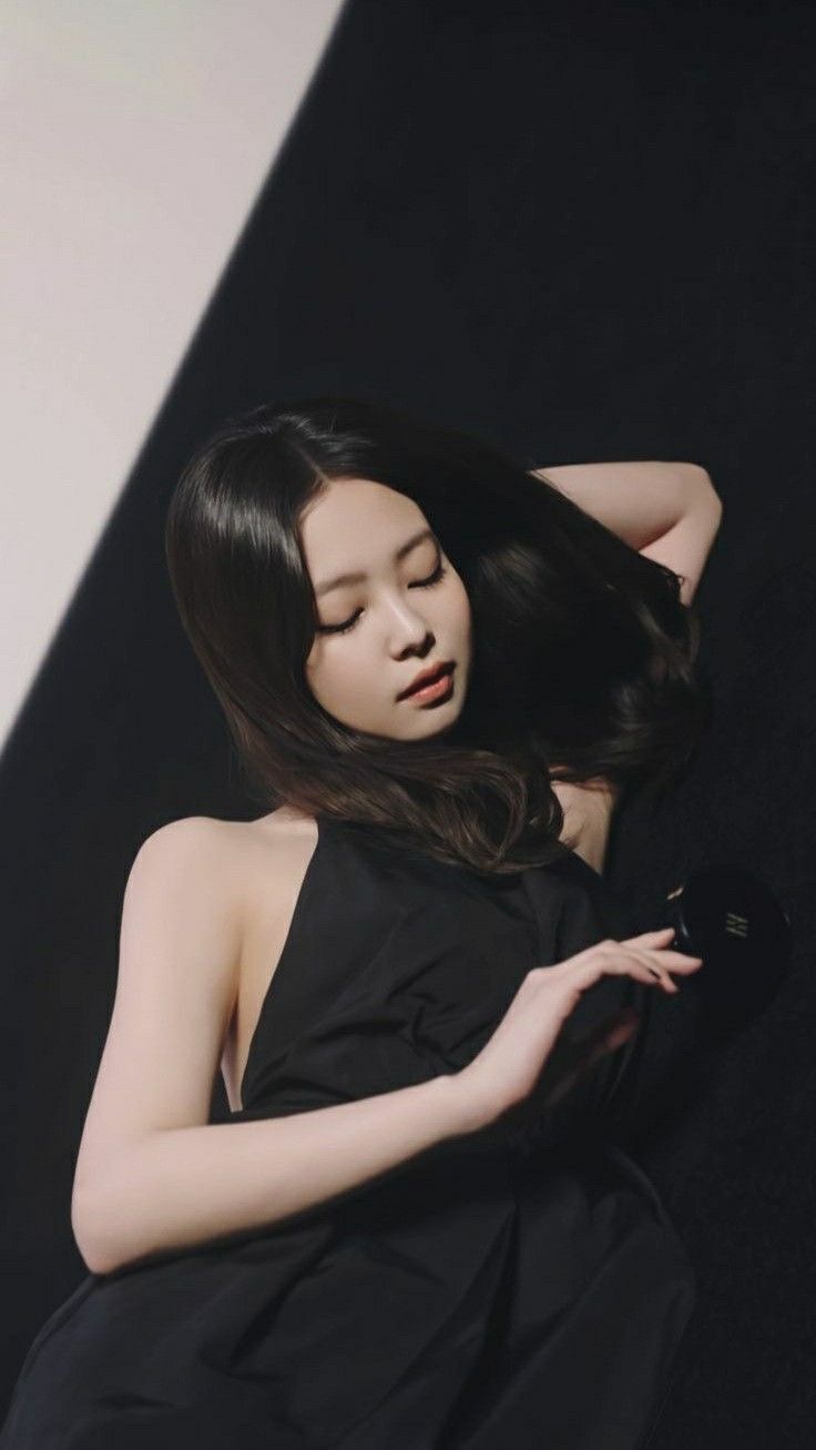 Jennie xuất hiện sau khi ngầm xác nhận tin đồn hẹn hò V ( BTS) - Ảnh 15