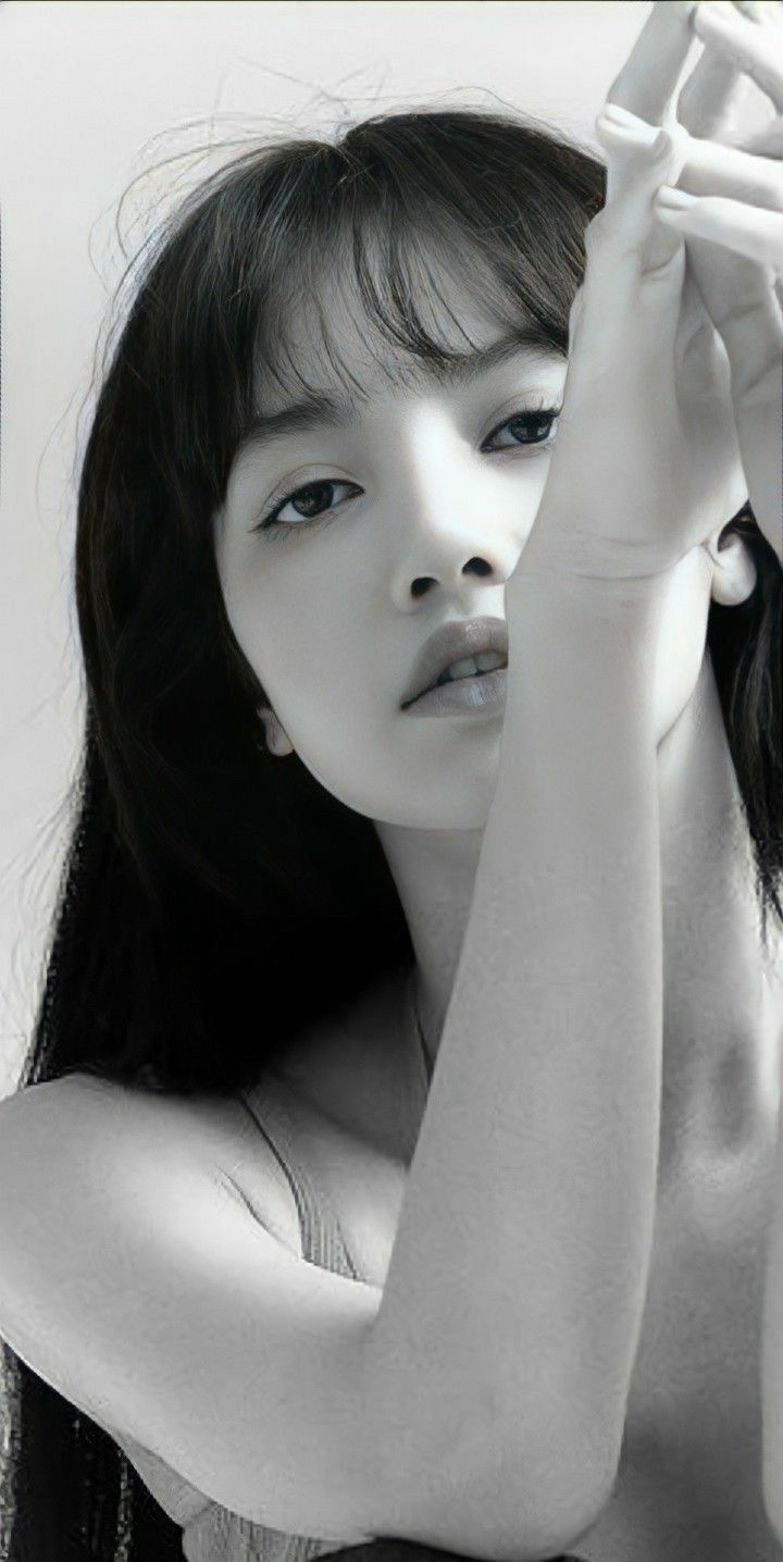 Lisa và khối tài sản khổng lồ - cuộc sống sang chảnh của em út Blackpink - Ảnh 16