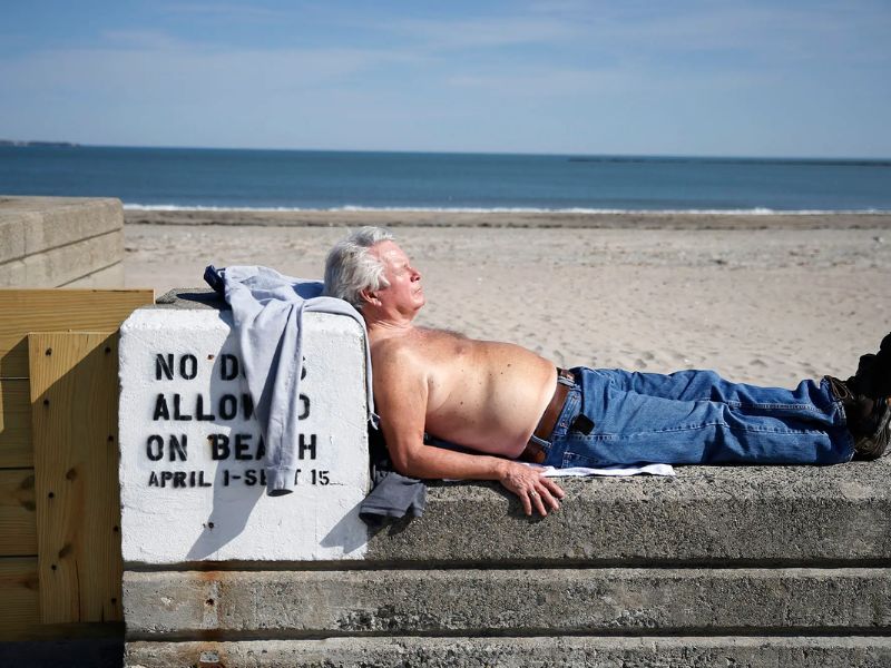 Theo một phân tích mới của Hiệp hội Tim mạch Hoa Kỳ, những người ngủ trưa nhiều hơn có nguy cơ cao bị cao huyết áp và đột quỵ.