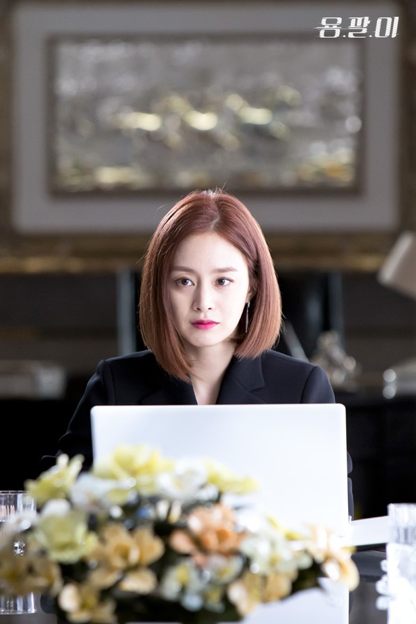 Lấy cảm hứng cắt tóc ngắn từ các nữ ngôi sao - Ảnh 1