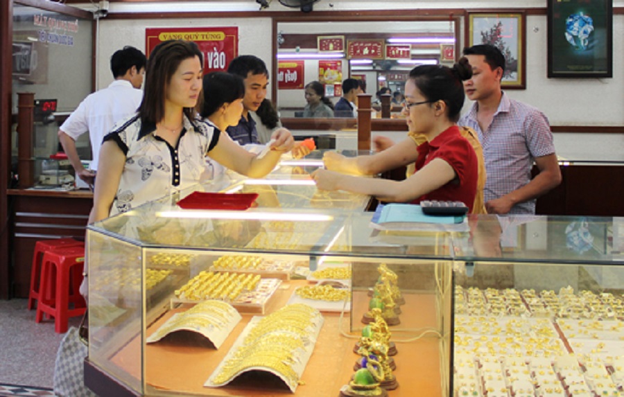 Giá vàng hôm nay 25/11: Tiếp tục bị bán khống, cơ hội tốt để mua vào 