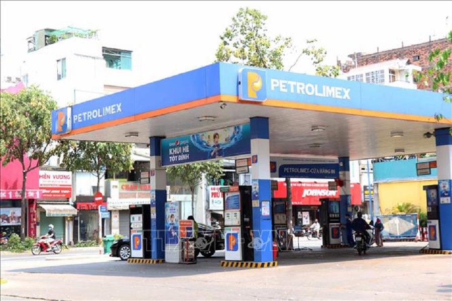 Giá xăng dầu hôm nay 27/11: Bất ngờ giảm mạnh