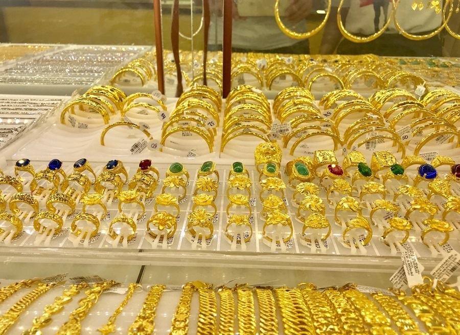 Giá vàng hôm nay 1/12: Vàng trong nước và thế giới đảo chiều tăng nhẹ trở lại