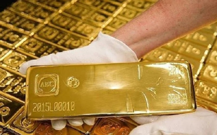Giá vàng quốc tế hôm nay giảm nhẹ nhưng vẫn giao dịch trên ngưỡng 1.800 USD