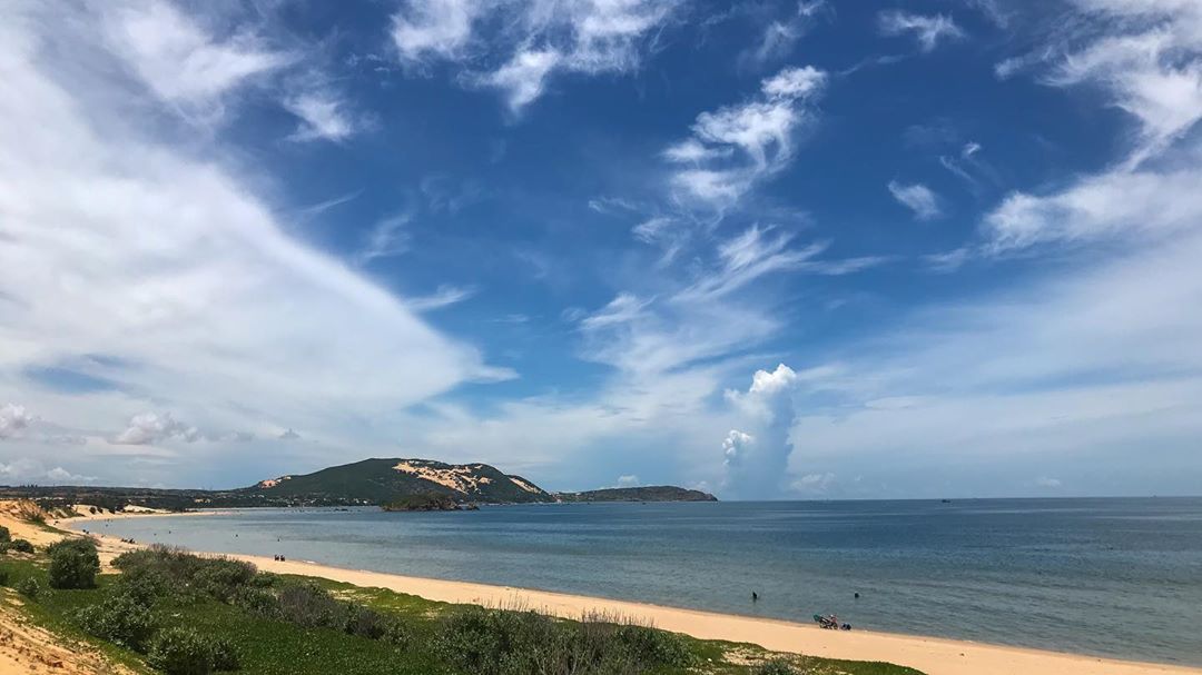 Các bãi biển đẹp của Việt Nam bạn nên đến một lần trong đời - Ảnh 1
