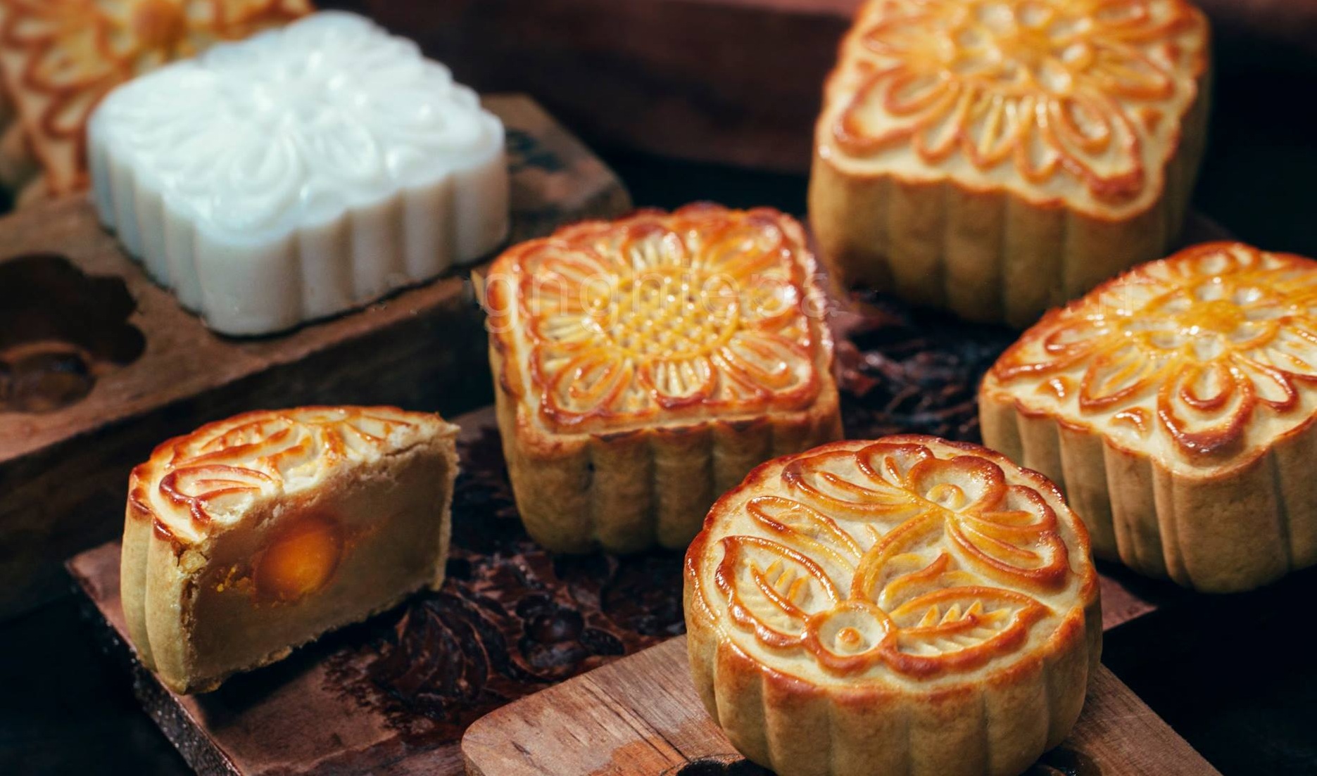 Mùa trăng tháng 8, đi tìm vị bánh Trung thu truyền thống của Hà Nội